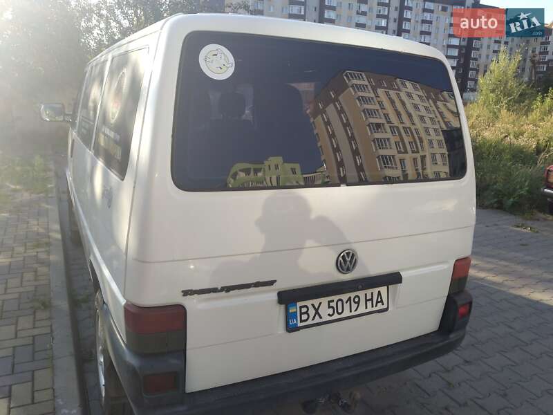 Минивэн Volkswagen Transporter 1999 в Хмельницком