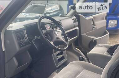 Минивэн Volkswagen Transporter 2002 в 