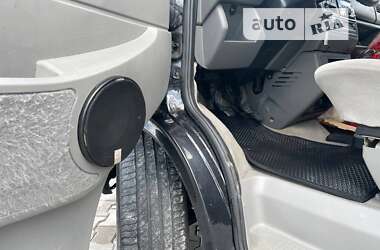 Минивэн Volkswagen Transporter 2002 в 