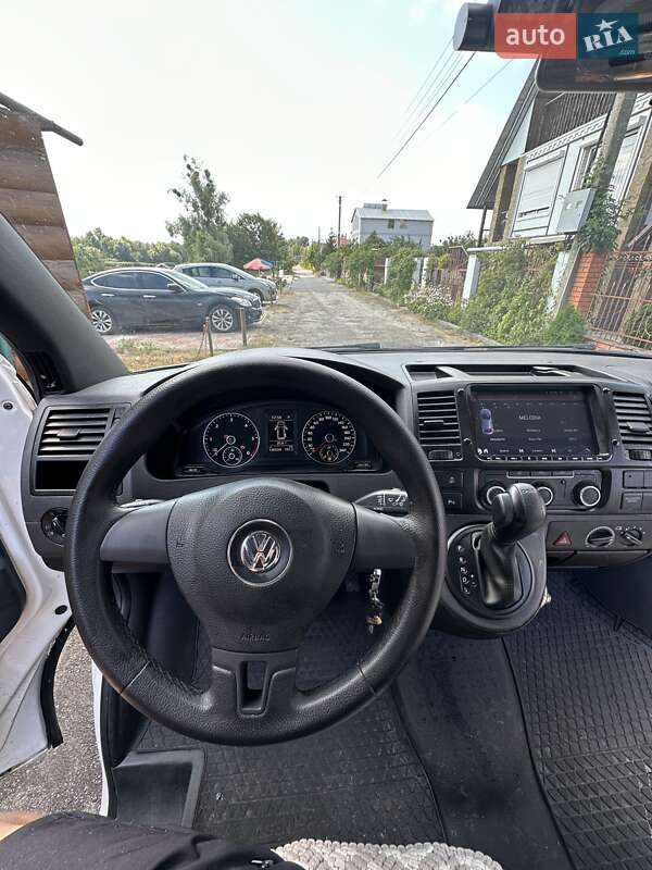 Минивэн Volkswagen Transporter 2015 в Киеве фото 22 Минивэн Volkswagen Transporter 2015 в Киеве