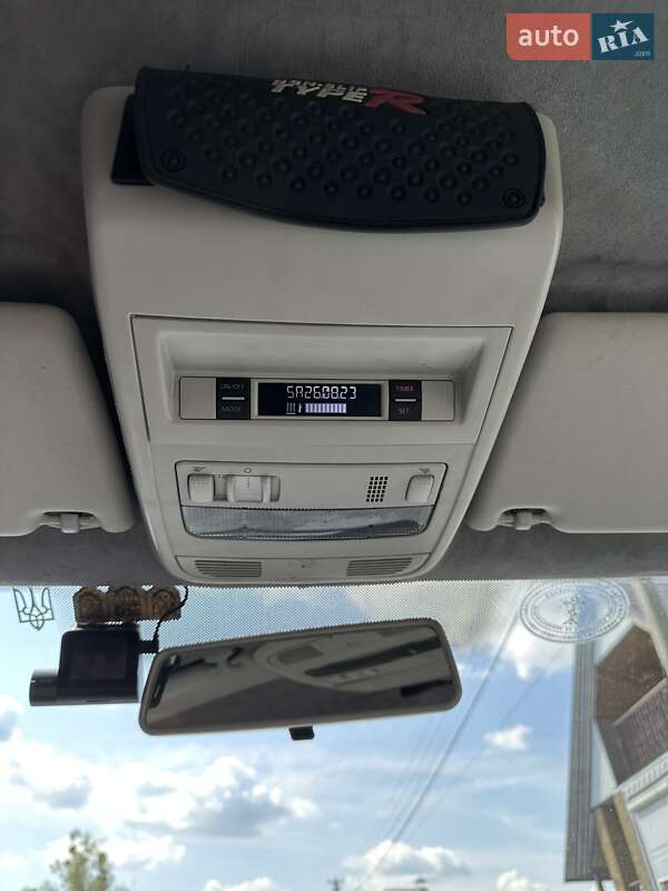 Минивэн Volkswagen Transporter 2015 в Киеве фото 26 Минивэн Volkswagen Transporter 2015 в Киеве