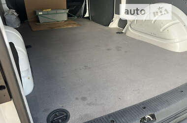 Грузовой фургон Volkswagen Transporter 2020 в 