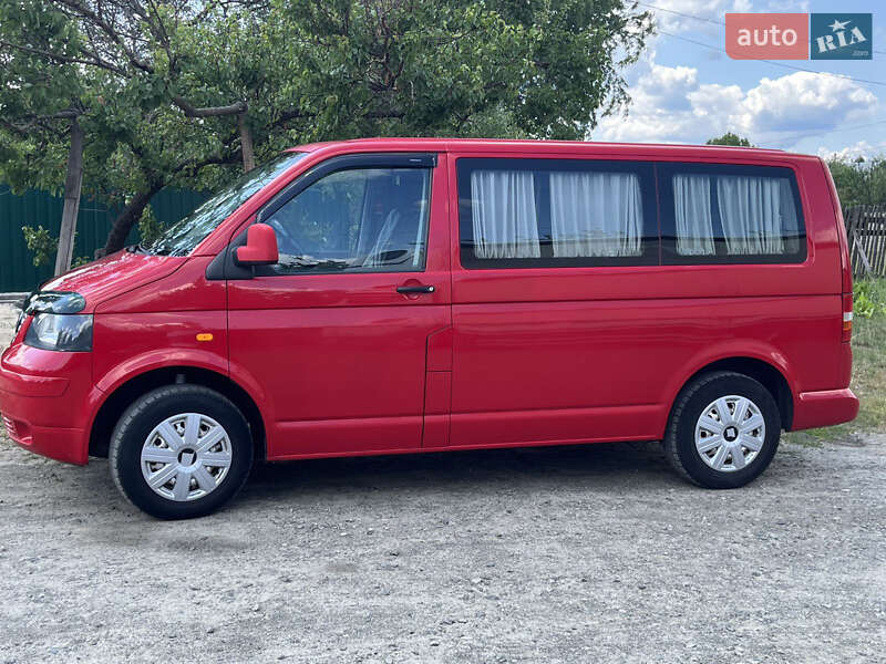 Минивэн Volkswagen Transporter 2006 в Киеве