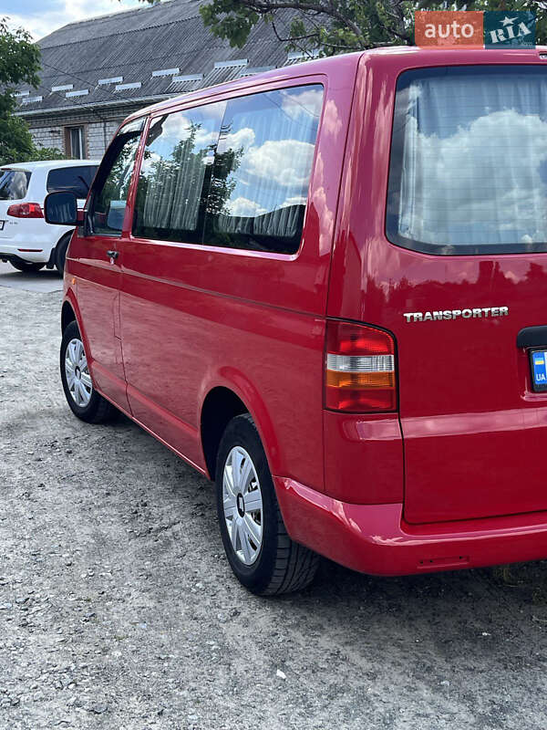 Минивэн Volkswagen Transporter 2006 в Киеве