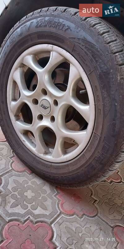 Минивэн Volkswagen Transporter 2004 в Покрове