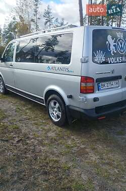 Минивэн Volkswagen Transporter 2008 в Березному