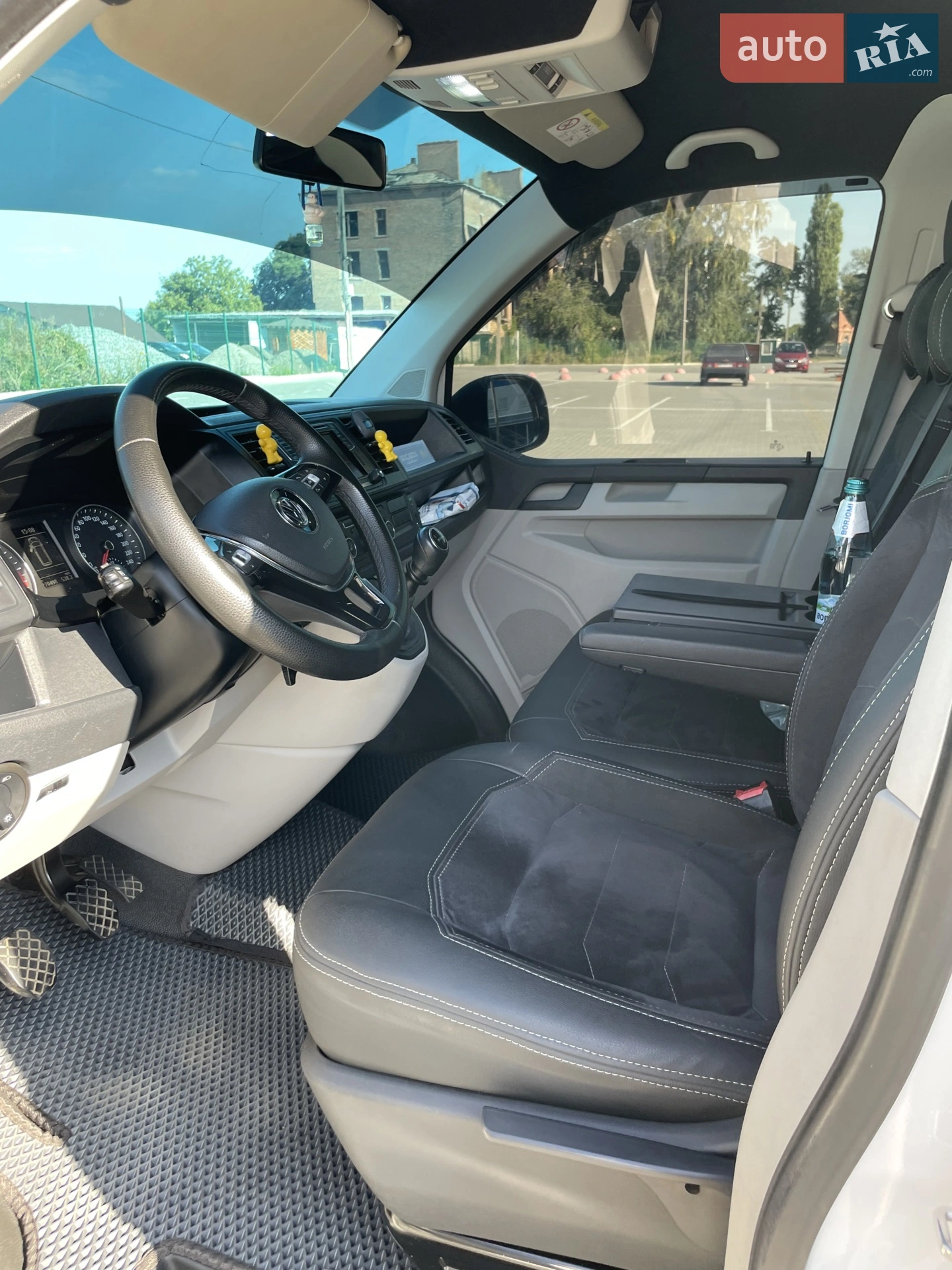 2016 Volkswagen Transporter - мініатюра 15