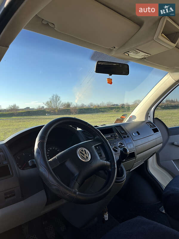 Мінівен Volkswagen Transporter 2006 в Кременчуці