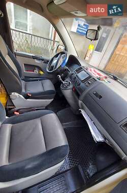 Минивэн Volkswagen Transporter 2006 в 