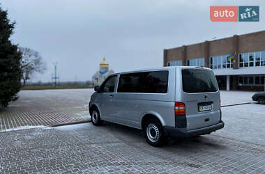 Минивэн Volkswagen Transporter 2009 в 
