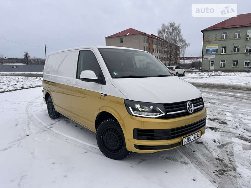 Грузовой фургон Volkswagen Transporter 2019 в Бердичеве