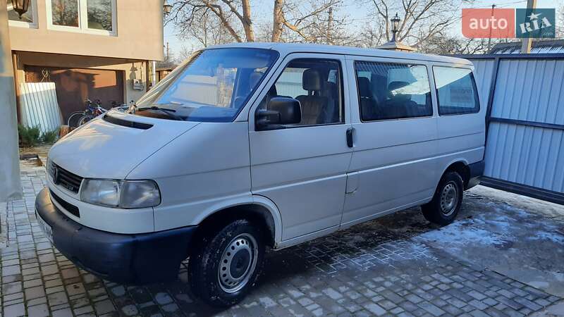 Мінівен Volkswagen Transporter 2001 в Кам'янець-Подільському