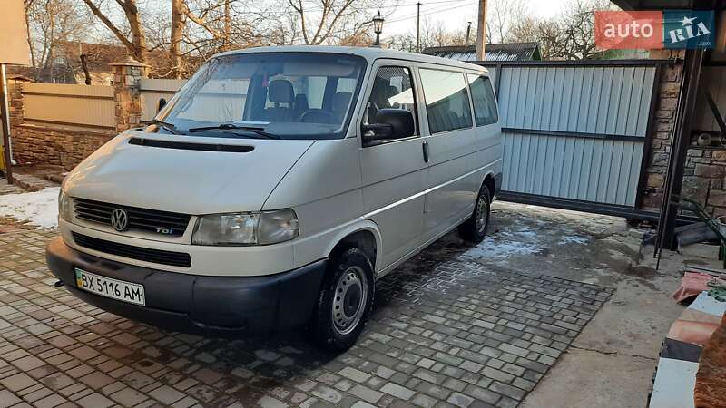 Мінівен Volkswagen Transporter 2001 в Кам'янець-Подільському