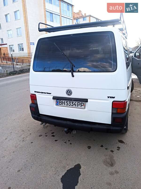 Мінівен Volkswagen Transporter 2000 в Одесі