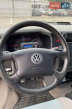 Мінівен Volkswagen Transporter 2002 в 