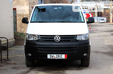 Минивэн Volkswagen Transporter 2015 в Виннице