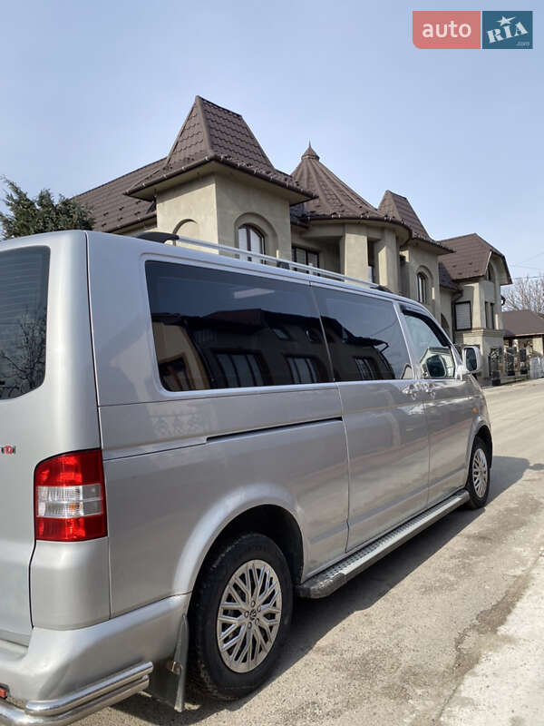 Минивэн Volkswagen Transporter 2007 в Тячеве