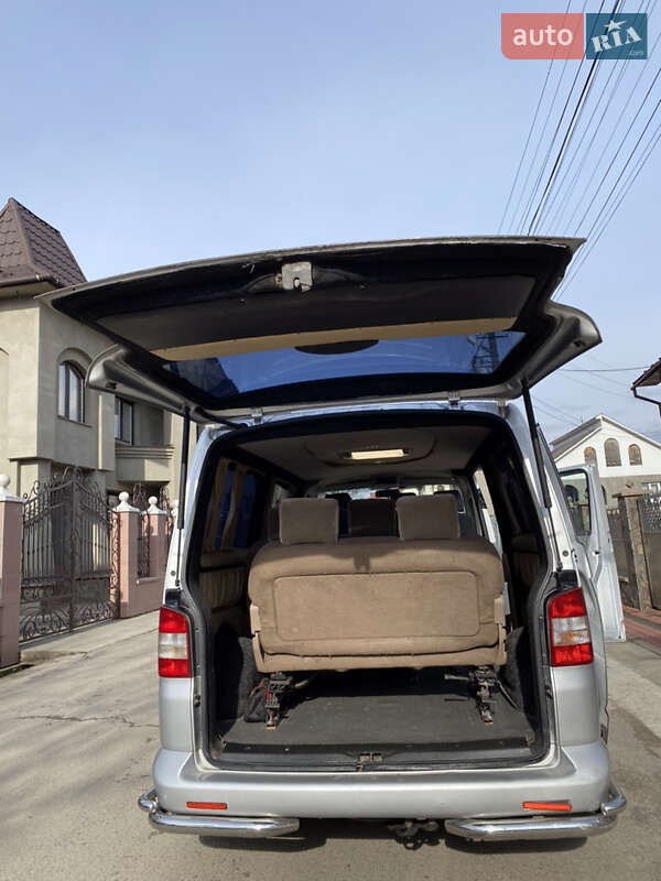 Минивэн Volkswagen Transporter 2007 в Тячеве