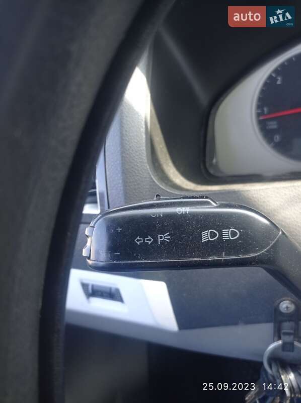 Минивэн Volkswagen Transporter 2005 в Ровно