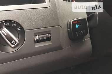 Вантажопасажирський фургон Volkswagen Transporter 2012 в 