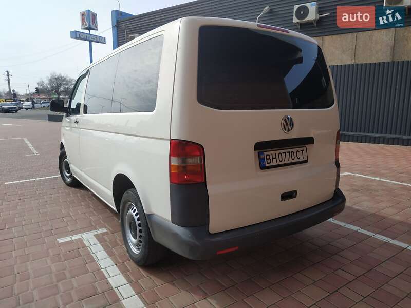 Минивэн Volkswagen Transporter 2006 в Одессе