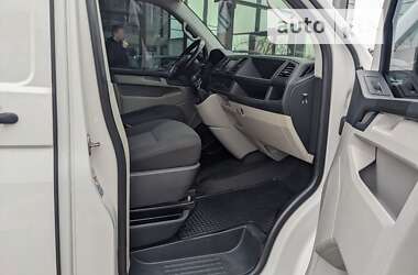 Грузовой фургон Volkswagen Transporter 2017 в Виннице