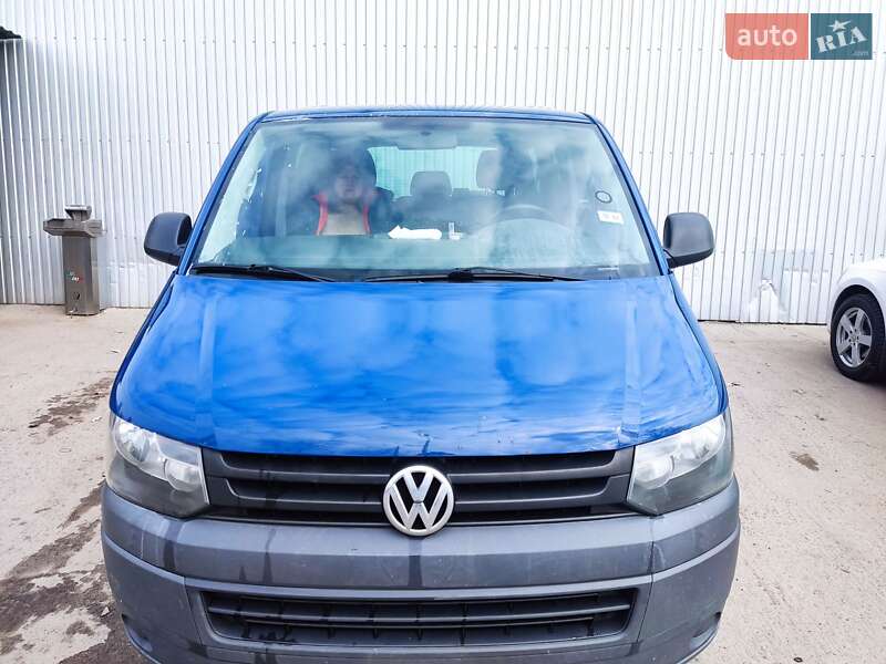 Минивэн Volkswagen Transporter 2010 в Киеве