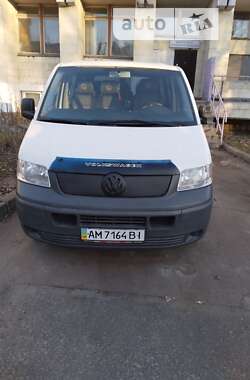 Мінівен Volkswagen Transporter 2005 в Романіву