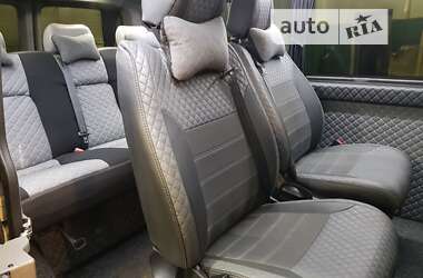 Минивэн Volkswagen Transporter 2010 в Харькове