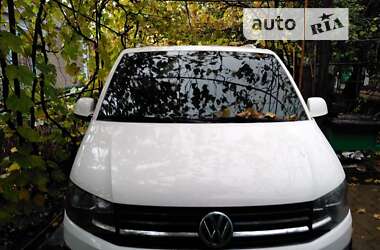 Минивэн Volkswagen Transporter 2015 в 