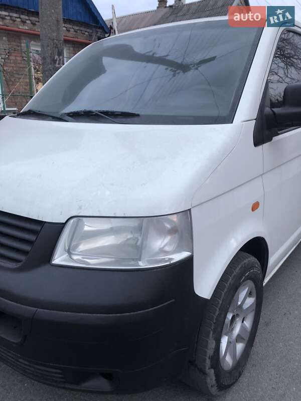 Мінівен Volkswagen Transporter 2006 в Запоріжжі