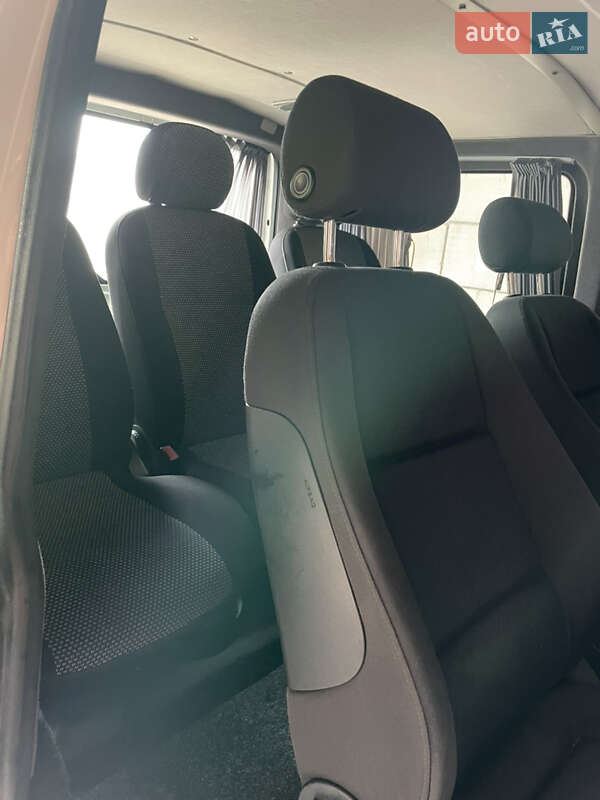 Минивэн Volkswagen Transporter 2004 в Рокитном фото 20 Минивэн Volkswagen Transporter 2004 в Рокитном