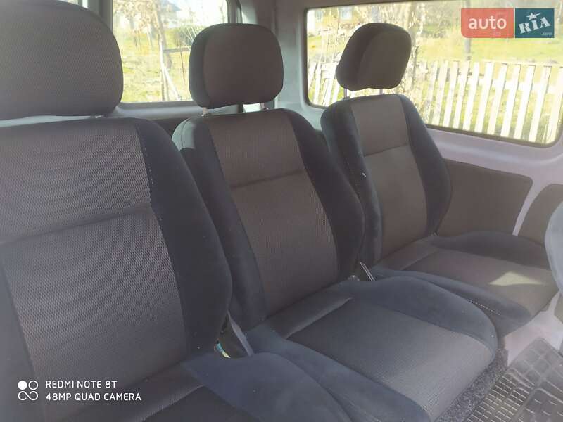 Мінівен Volkswagen Transporter 2005 в Галичі