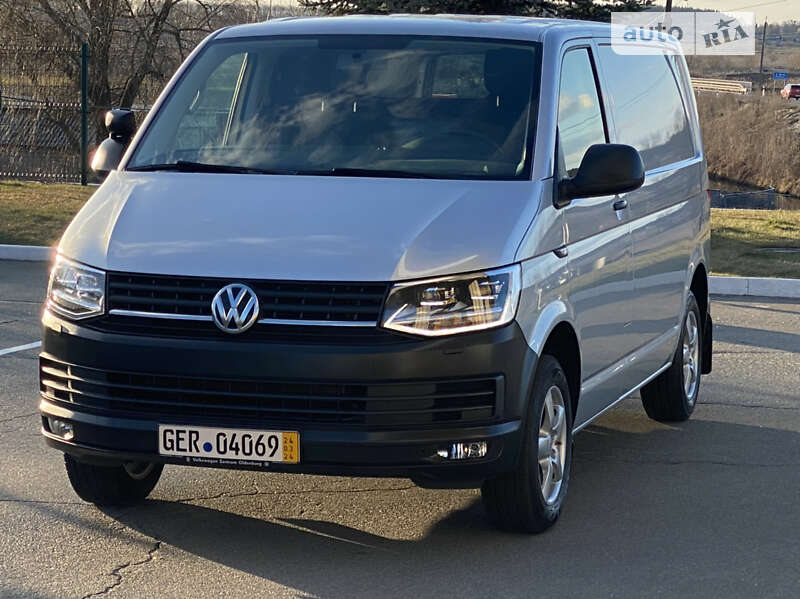 Грузовой фургон Volkswagen Transporter 2019 в Ирпене