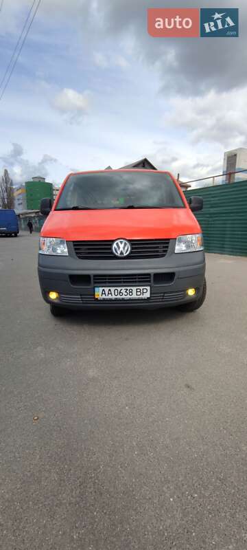 Минивэн Volkswagen Transporter 2008 в Киеве