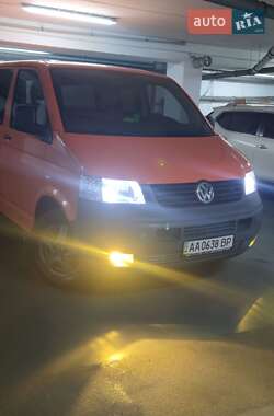 Минивэн Volkswagen Transporter 2008 в Киеве