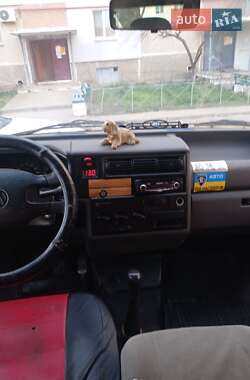 Минивэн Volkswagen Transporter 1998 в 