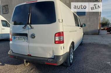 Минивэн Volkswagen Transporter 2015 в Львове