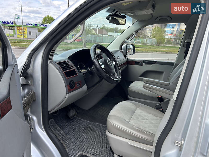 Минивэн Volkswagen Transporter 2011 в Харькове