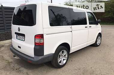 Минивэн Volkswagen Transporter 2012 в 