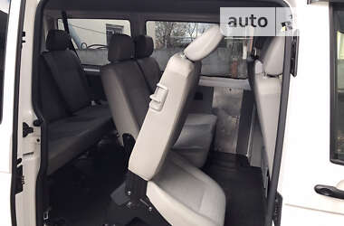 Минивэн Volkswagen Transporter 2012 в 