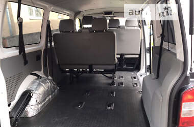 Минивэн Volkswagen Transporter 2012 в 