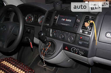 Минивэн Volkswagen Transporter 2012 в 