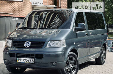 Вантажопасажирський фургон Volkswagen Transporter 2009 в Одесі