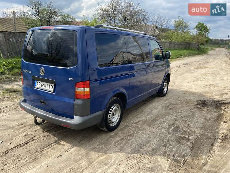 Минивэн Volkswagen Transporter 2009 в Гайсине