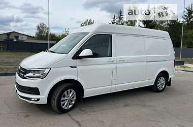 Грузовой фургон Volkswagen Transporter 2017 в Радивилове