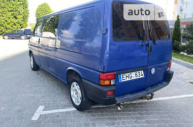 Минивэн Volkswagen Transporter 2000 в Виннице
