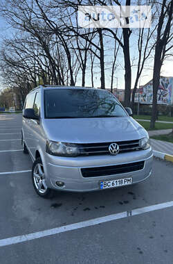 Мінівен Volkswagen Transporter 2010 в Києві