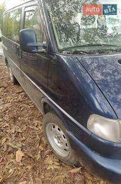 Минивэн Volkswagen Transporter 2000 в 
