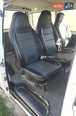 Минивэн Volkswagen Transporter 2000 в 